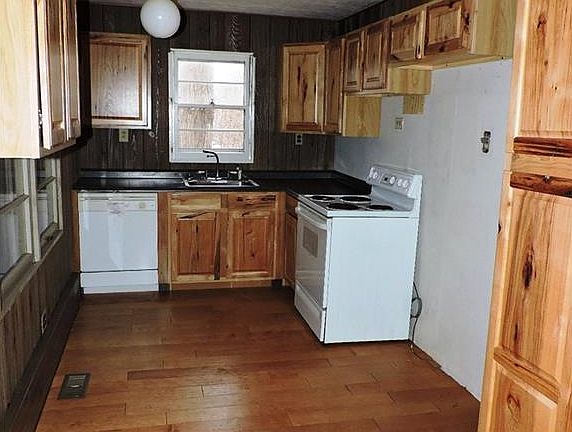 5th image of 11178 Skyline Dr