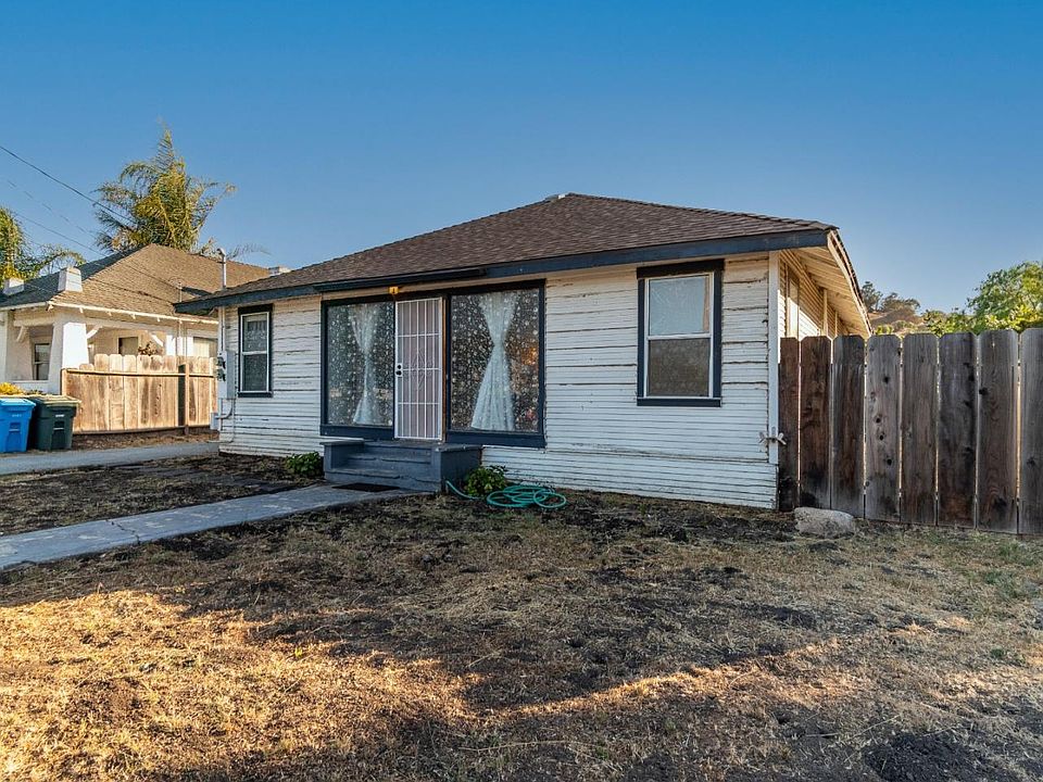 1st image of 407 The Alameda