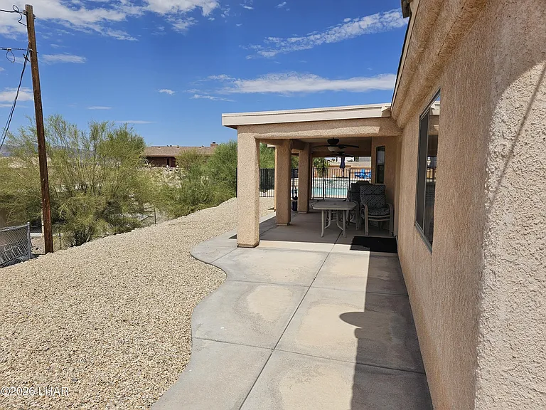 1740 Quartz Ln — Photo 24