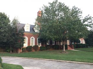 7110 Heathrow Dr SE, Huntsville, AL 35802