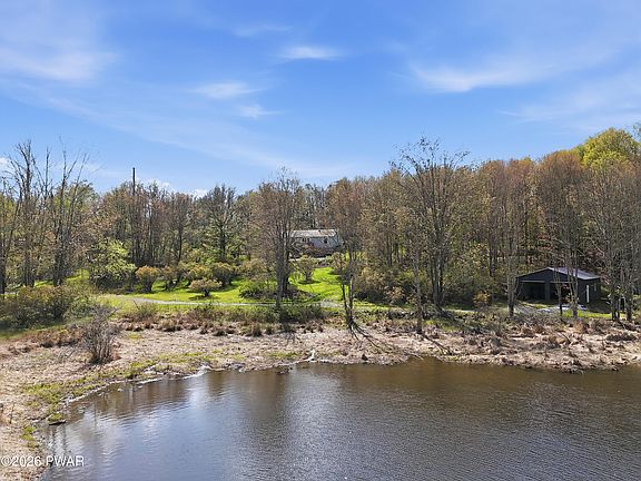 4th image of 595 Goose Pond Rd