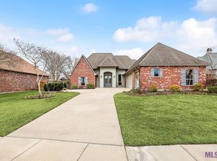 18229 Shadow Creek Ave, Baton Rouge, LA 70816