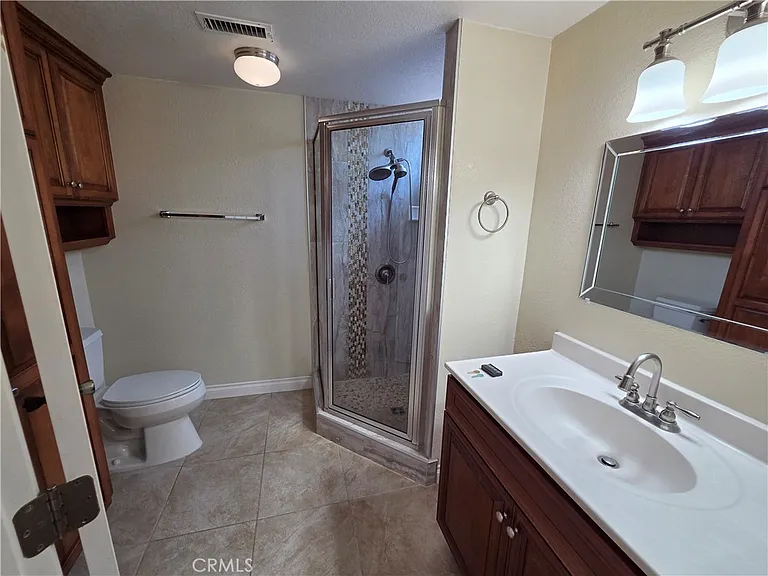 3697 Sierra Ave — Photo 15