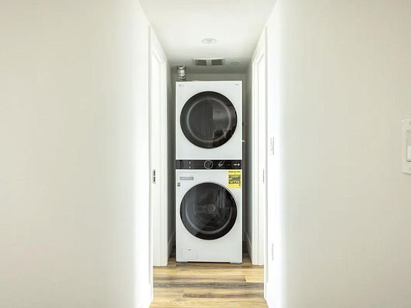2nd image of 1458 W 37th St