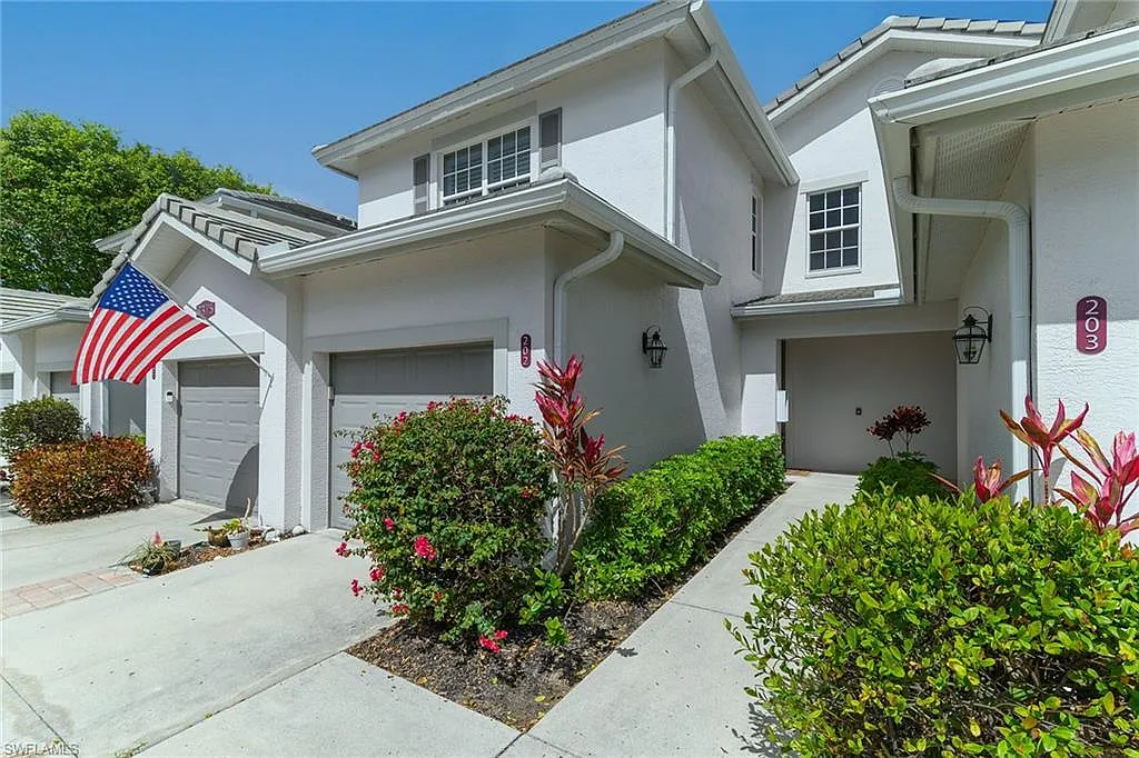 Building Photo - 8375 Whisper Trace Ln #M-202