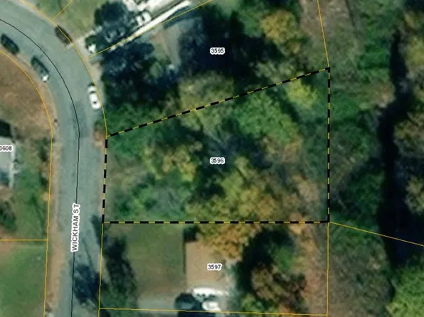 Wickham St, South Boston, VA 24592
