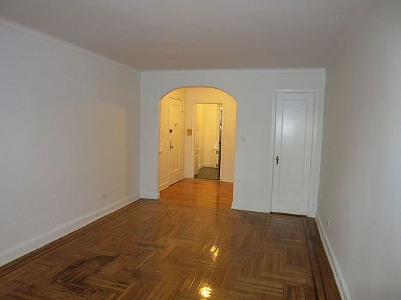 3rd image of 434 79th St APT 1A