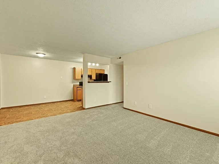 Waterford Pointe — Photo 44