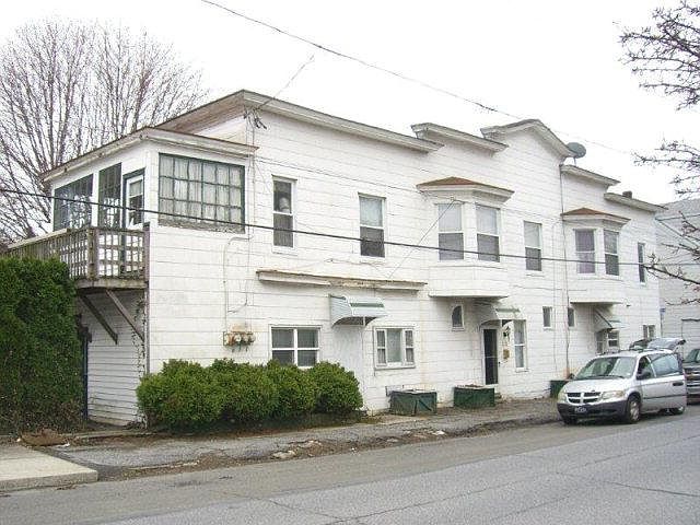 1st image of 112 W Frack St