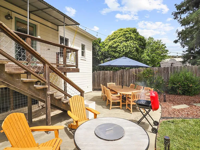 1164 Raymond Ave #A — Photo 4