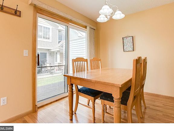 4th image of 1627 County Road D E