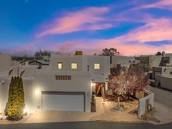 2nd image of 3117 La Paz Ln