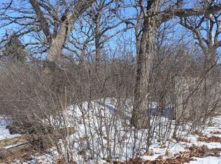 15W244 Forest Ln, Elmhurst, IL 60126