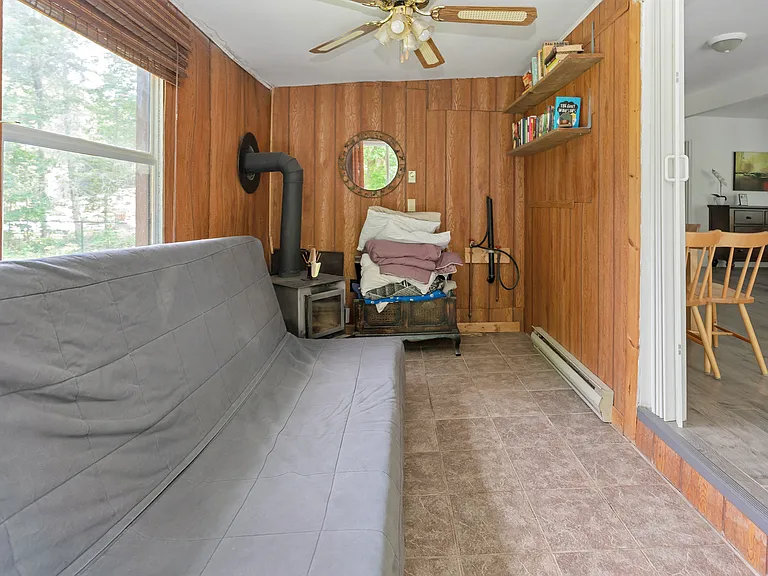 33 Grove St — Photo 19
