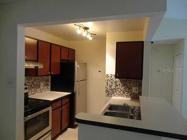 3815 Bowline Cir #203 — Photo 7