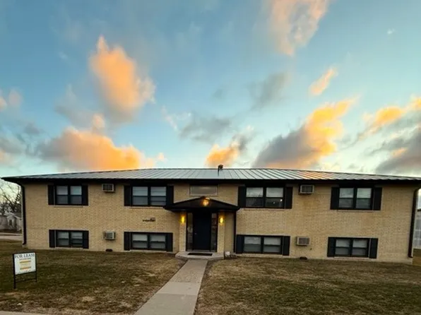 401 SE Main Street, 401 SE Main St APT 2, Grimes, IA 50111