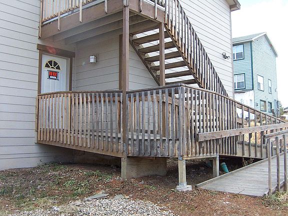 5th image of 810 Wolverine Ln #810/812