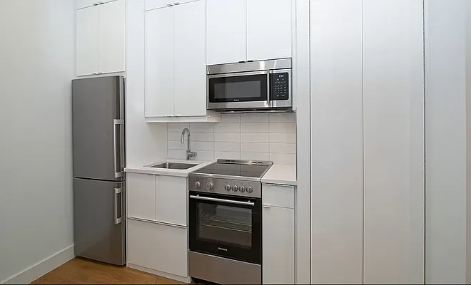 Rented by REAL New York | media 3