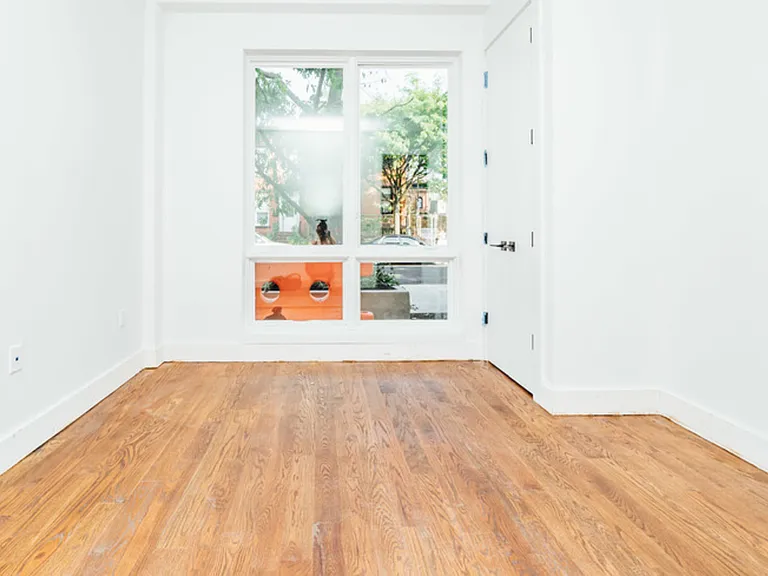 67 Stanhope St #1G — Photo 4