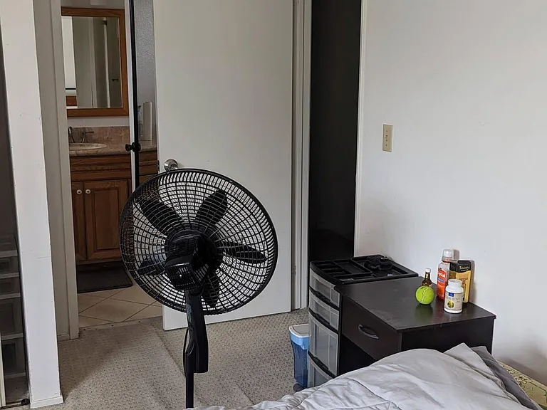 2470 Kimpton Ct — Photo 14
