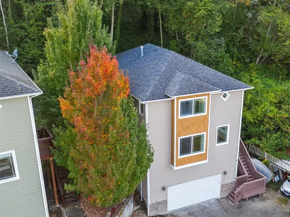 13815 Macadam Rd S, Tukwila, WA 98168