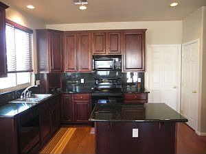 2nd image of 1372 E Geronimo St
