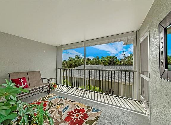4th image of 26781 Clarkston Dr #207