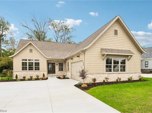 (undisclosed Address), Akron, OH 44313