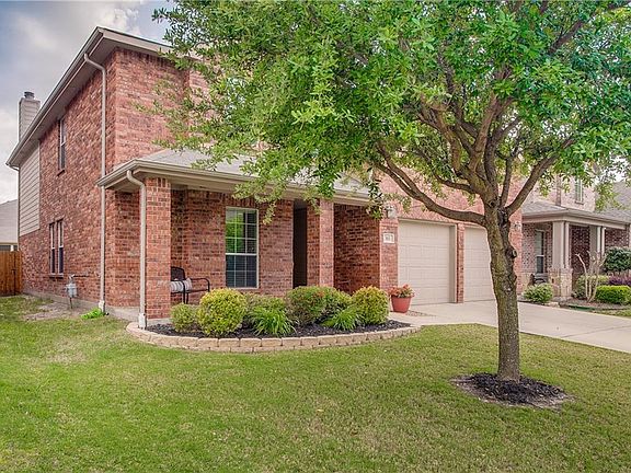 3rd image of 303 Highland Park Ln