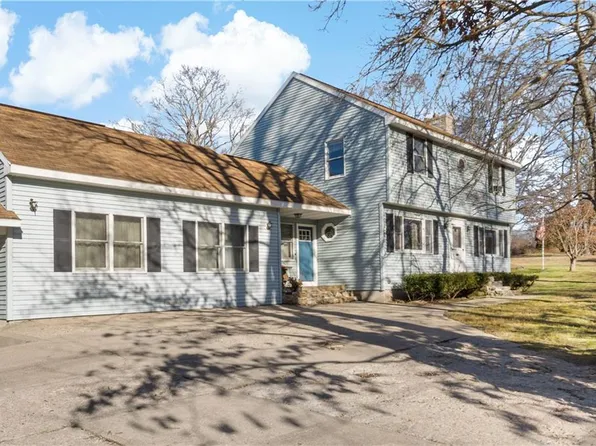 655 Saugatucket Rd, South Kingstown, RI 02879