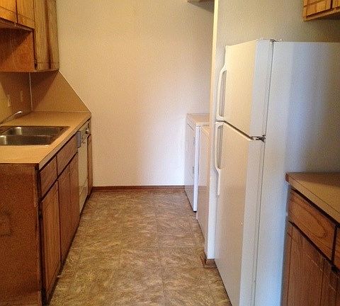 2nd image of 2601 SW D Ave APT 5