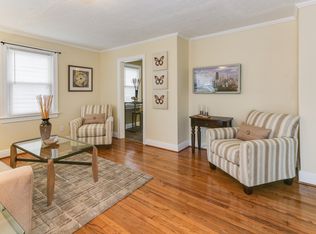 11 Earl St, Hampton, VA 23669