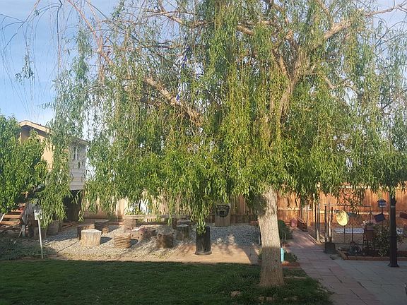 5th image of 11315 Hawthorne Ave