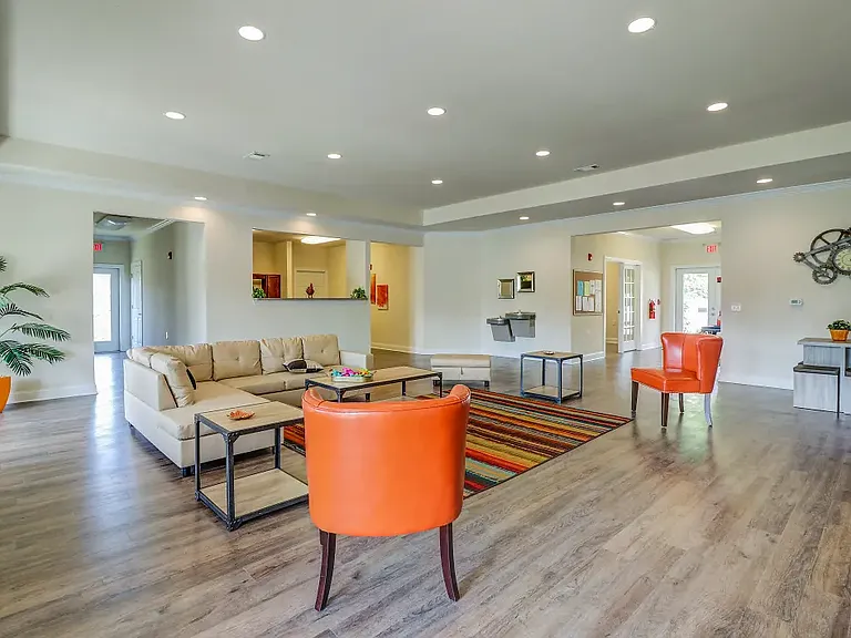 Chaney Ridge Apartments — Photo 17