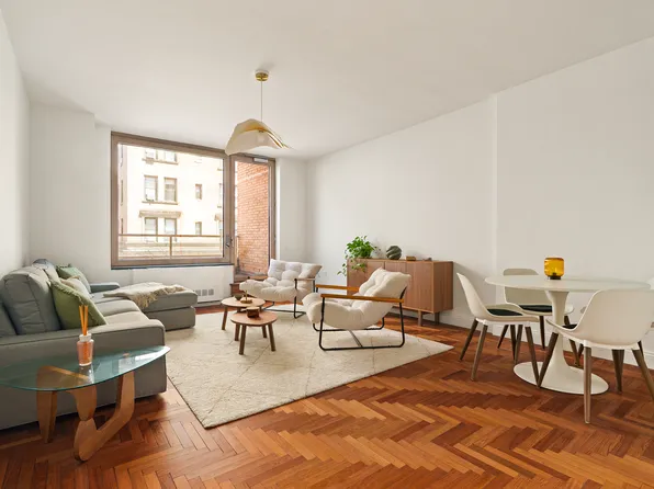 30 East 85th Street image 1 of 9