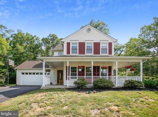 6723 White Post Rd, Centreville, VA 20121