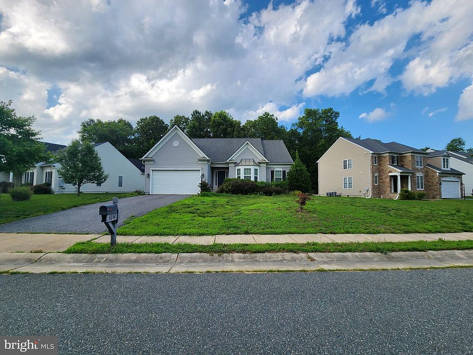 1st image of 4332 Chatham Dr
