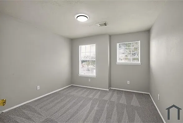 7718 American Holly Ct — Photo 36