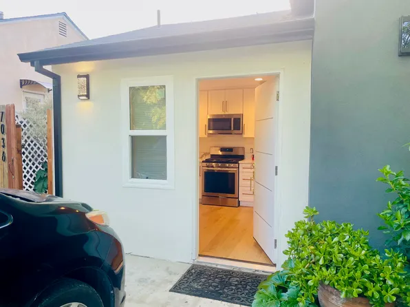 7034 Yarmouth Ave #7036, Reseda, CA 91335
