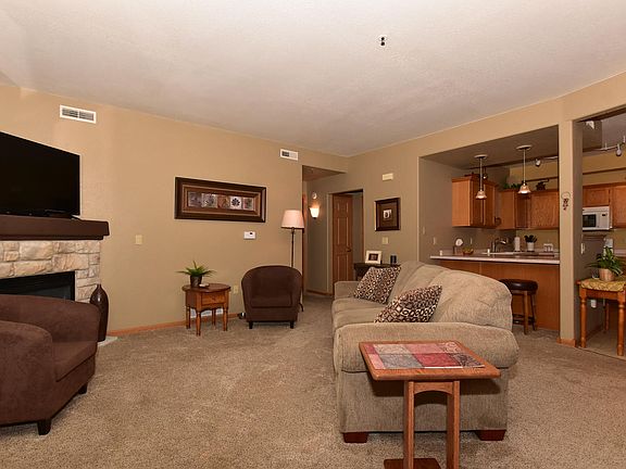 3rd image of 1441 Garay Ln Unit 1