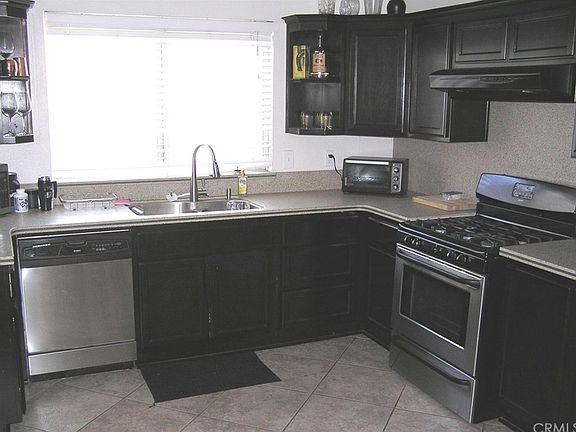 3rd image of 15661 Mesa Dr