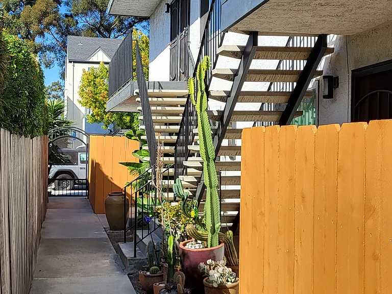 2651 A St — Photo 7