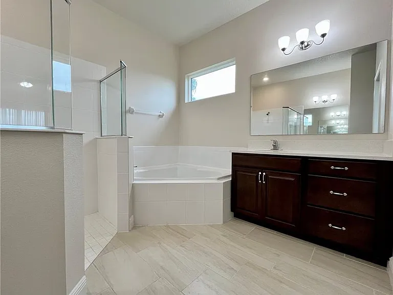 6400 Nevis Ct — Photo 22