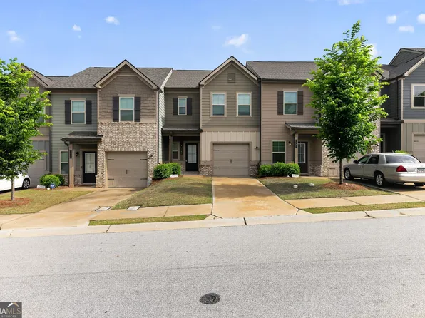 7151 Chara Ln, Atlanta, GA 30331