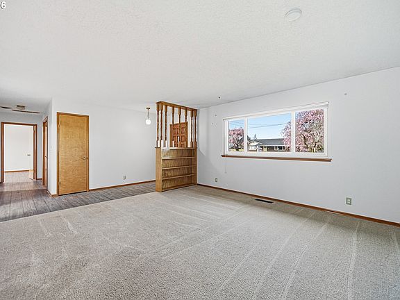 5th image of 704 Toliver Rd