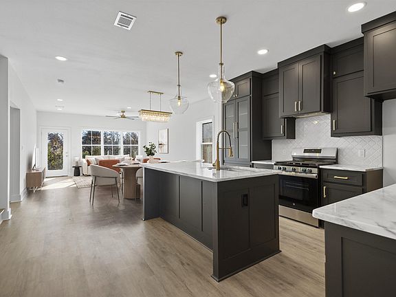 4th image of 307 Kanis Ridge Dr