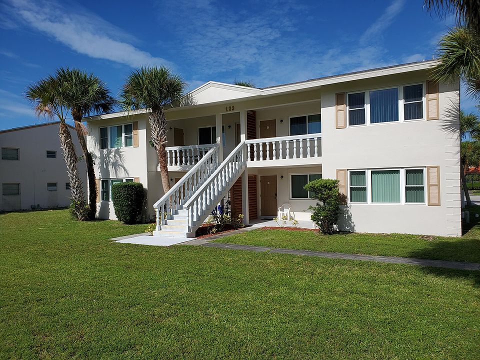 Welcome to The Pines Resort Apartments!