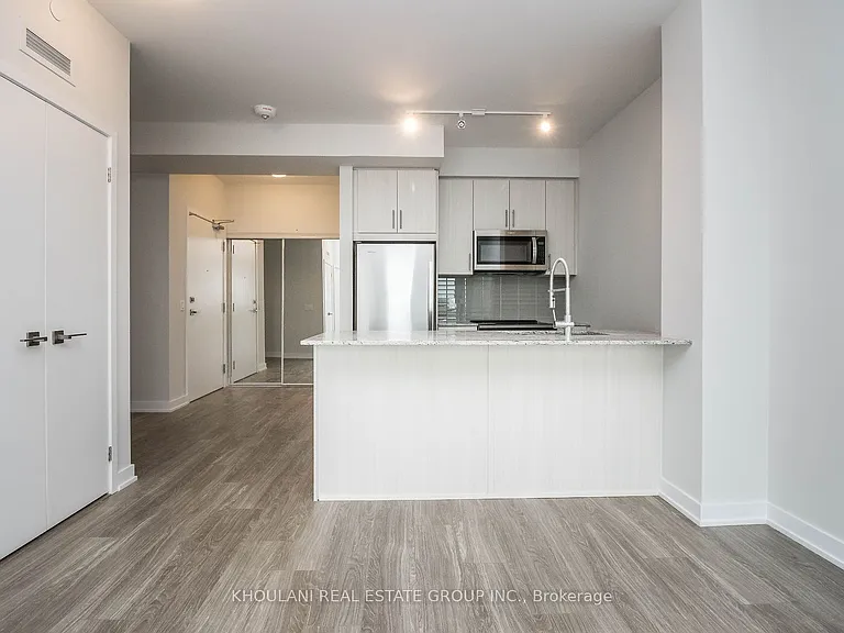 4085 Parkside Village Dr #1401 — Photo 16