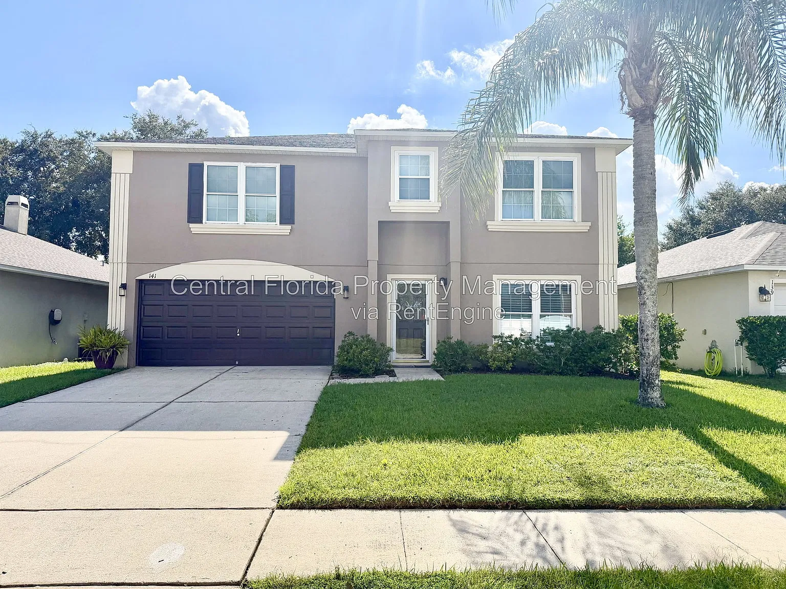 4 bed, 2.0 bath, 2476 sqft, $2,799 — Photo 1