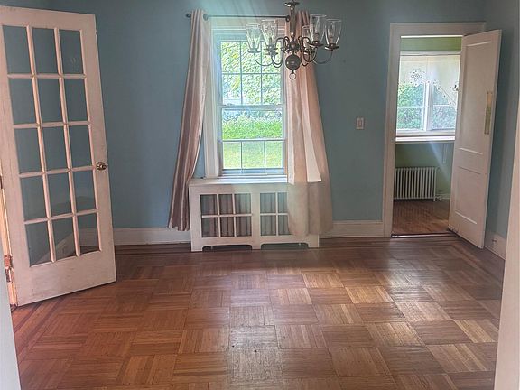 2nd image of 89 N Bergen Place